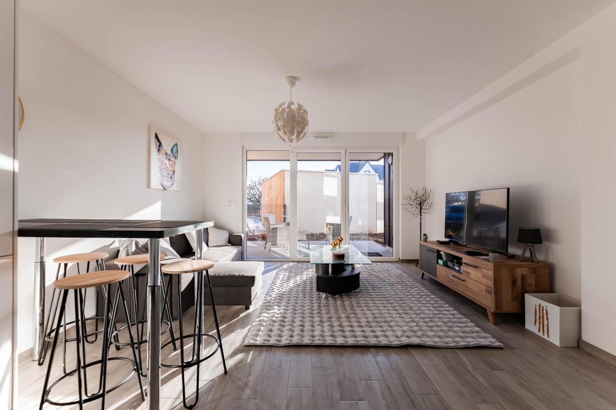 Apartamento Les Jardins De La Semme Colmar Exterior foto